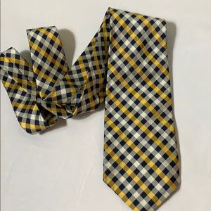 Lauren Ralph Lauren Men’s 100% Silk Tie